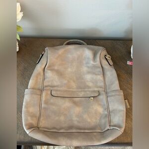 Cluci Women's taupe leather fashion anti-theft Backpack